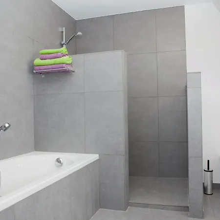 Fabulous Luxury With Spacious Garden In ヴィラ *
